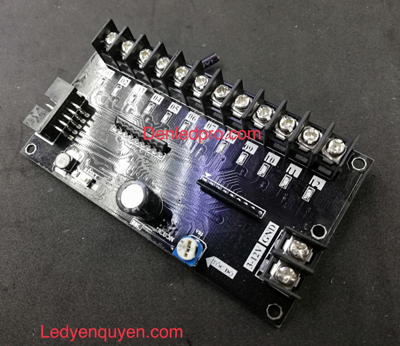 Bo Điều Khiển LED Mạch Vẫy 12 Cổng 
