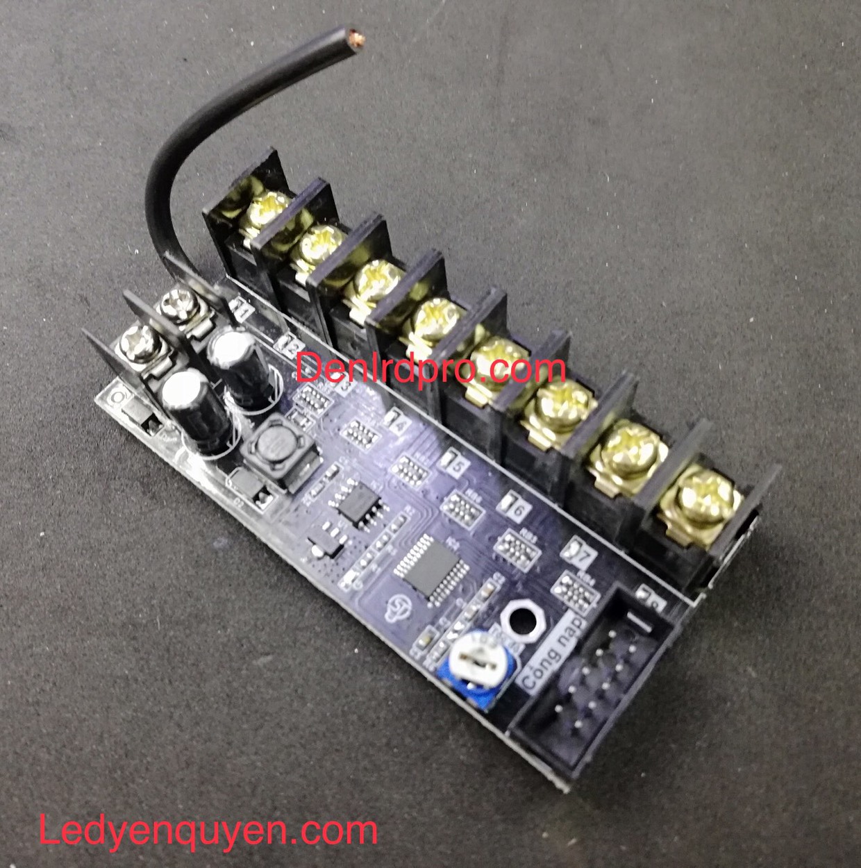 Bo Điều Khiển LED Mạch Vẫy 8 Cổng 