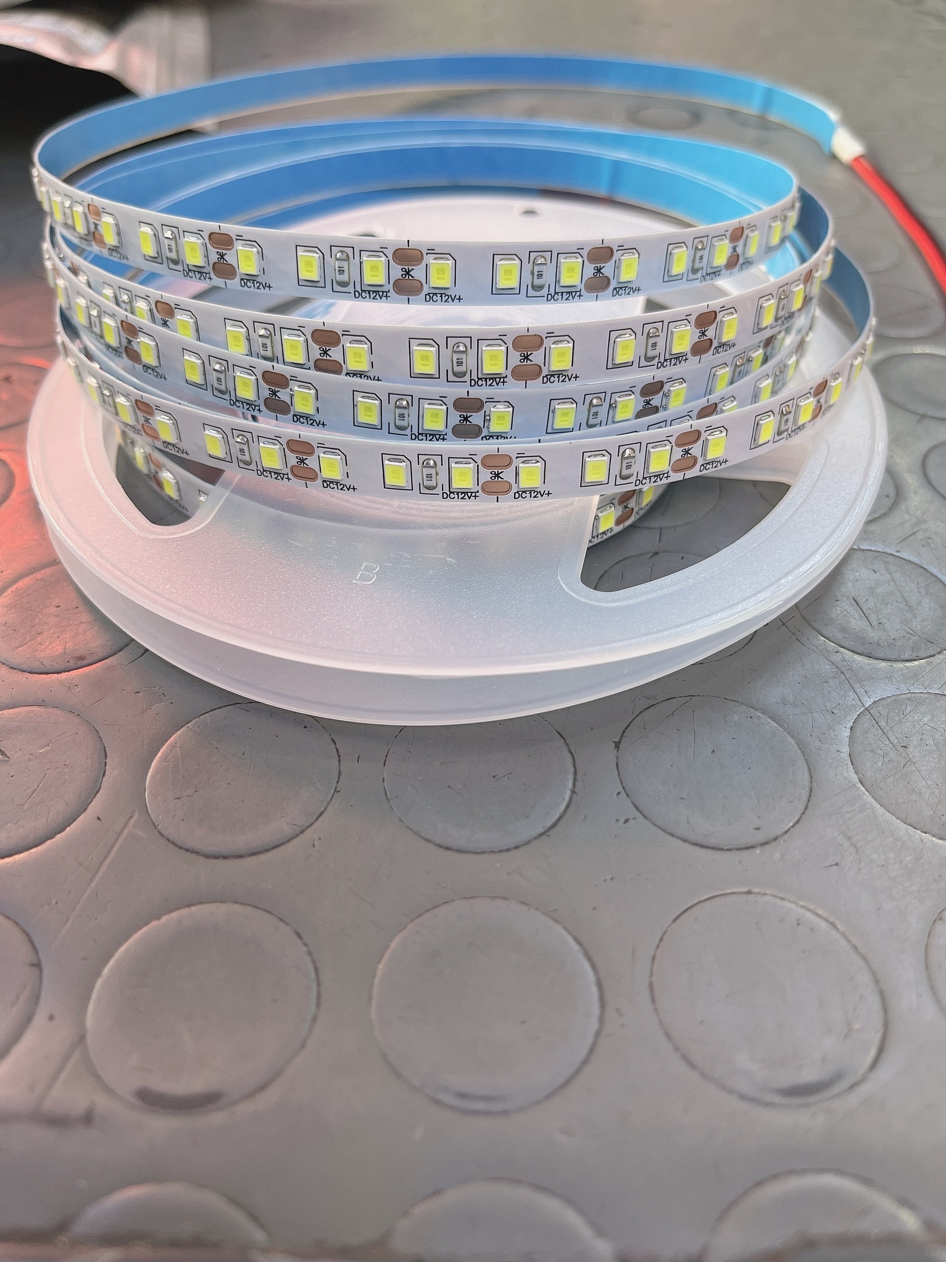 Led dây 8mm 120b/m 5 mét trắng, vàng,trung tính